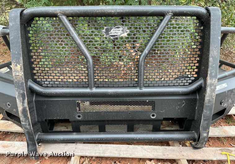 image for item NQ9378 SteelCraft grill guard