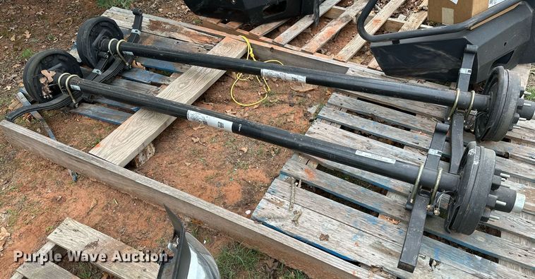image for item NQ9379 (2) axles 
