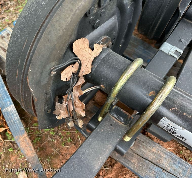 image for item NQ9379 (2) axles 