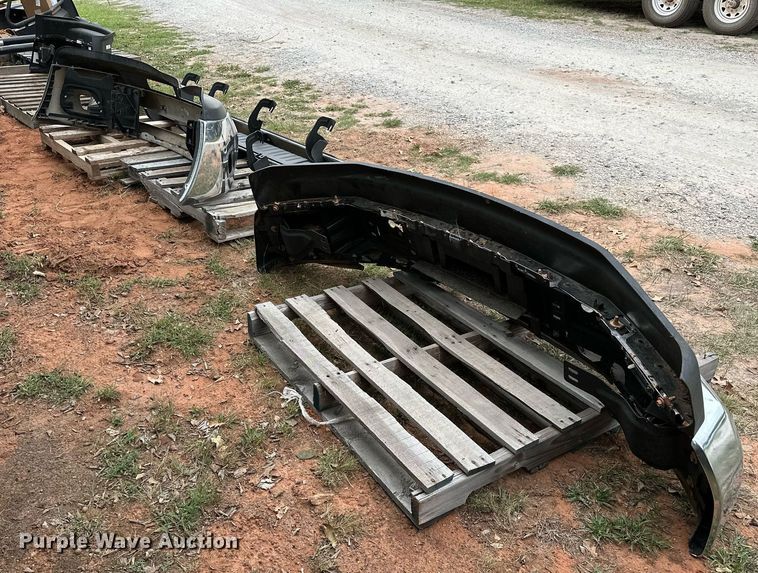 image for item NQ9381 Automotive parts