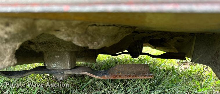 image for item NQ9391 Kubota Z421KW  ZTR lawn mower