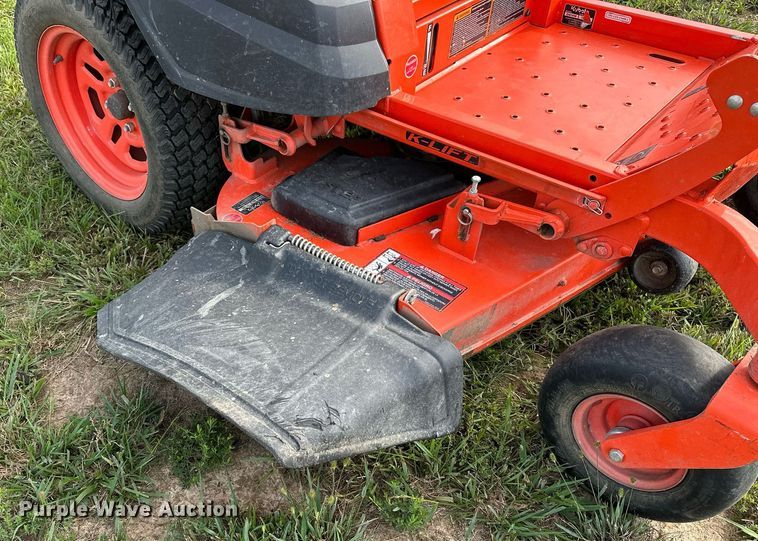 image for item NQ9391 Kubota Z421KW  ZTR lawn mower