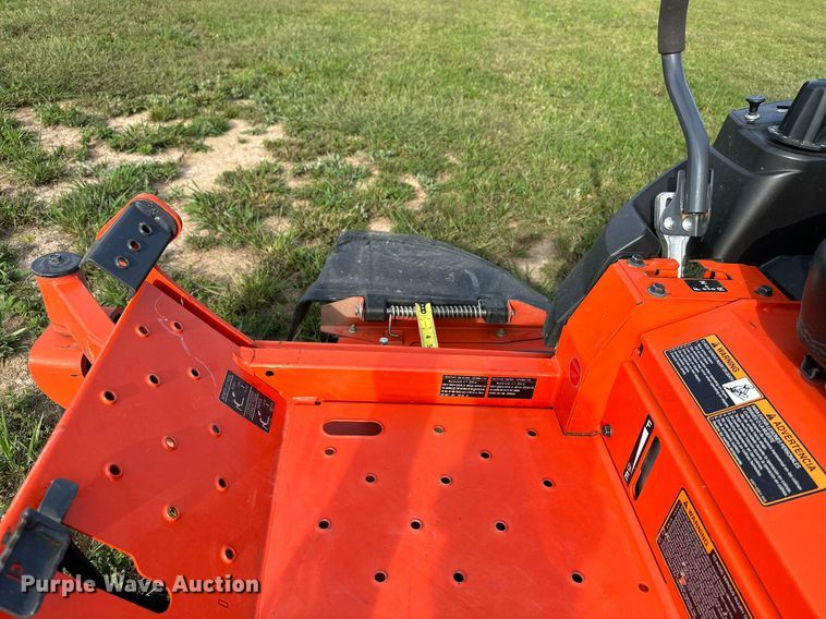 image for item NQ9391 Kubota Z421KW  ZTR lawn mower