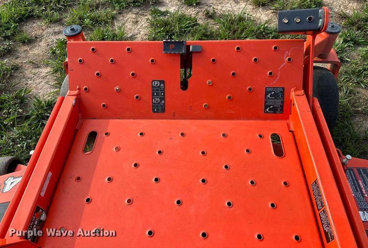 image for item NQ9391 Kubota Z421KW  ZTR lawn mower