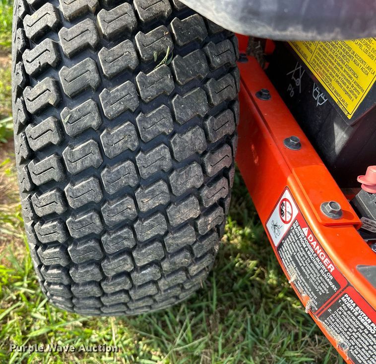 image for item NQ9391 Kubota Z421KW  ZTR lawn mower