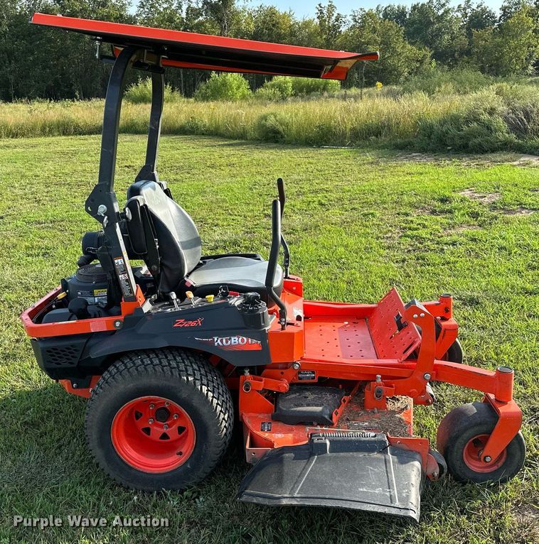 image for item NQ9392 Kubota Z726XKW  ZTR lawn mower