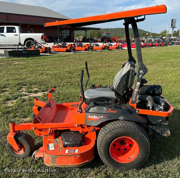 image for item NQ9392 Kubota Z726XKW  ZTR lawn mower