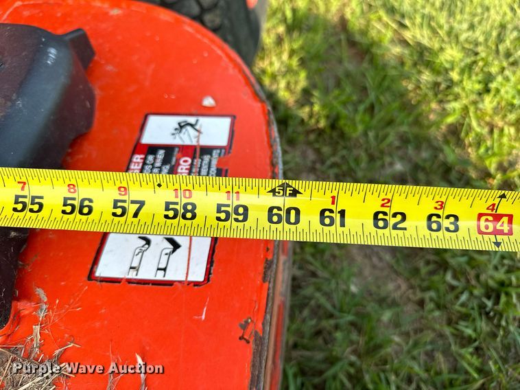 image for item NQ9392 Kubota Z726XKW  ZTR lawn mower