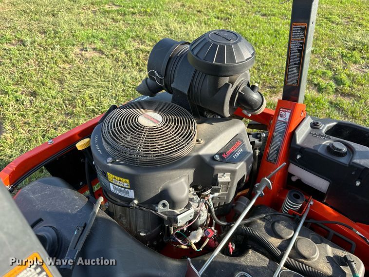 image for item NQ9392 Kubota Z726XKW  ZTR lawn mower