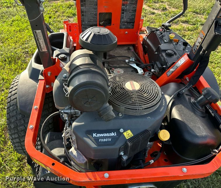 image for item NQ9392 Kubota Z726XKW  ZTR lawn mower