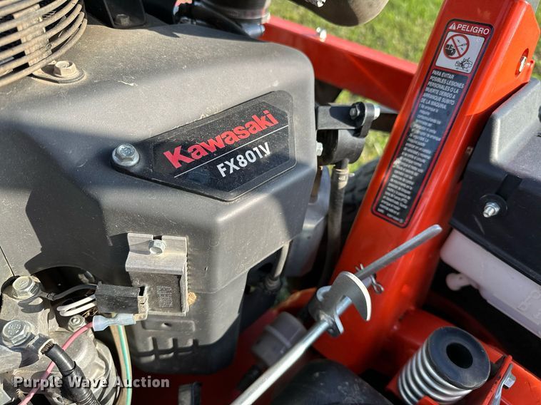 image for item NQ9392 Kubota Z726XKW  ZTR lawn mower