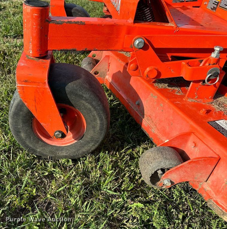 image for item NQ9392 Kubota Z726XKW  ZTR lawn mower