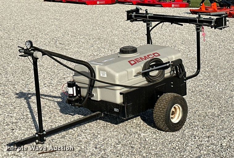 image for item NQ9393 Demco 9464077  turf sprayer