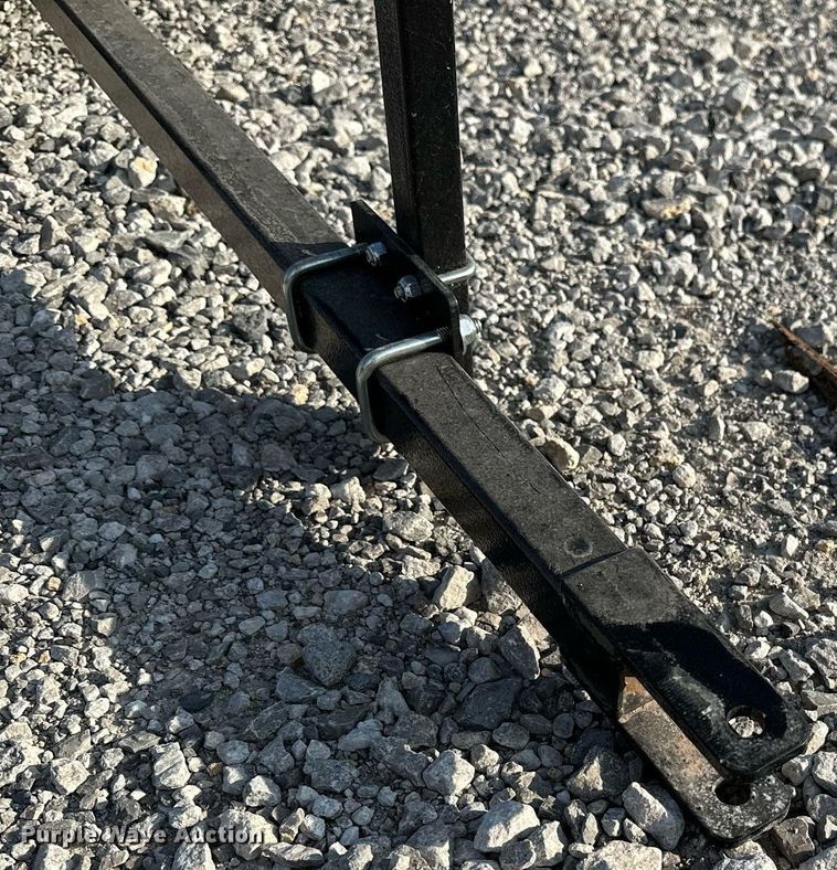 image for item NQ9393 Demco 9464077  turf sprayer