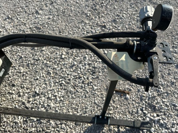 image for item NQ9393 Demco 9464077  turf sprayer