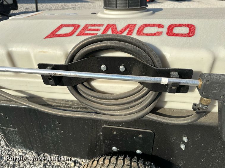 image for item NQ9393 Demco 9464077  turf sprayer