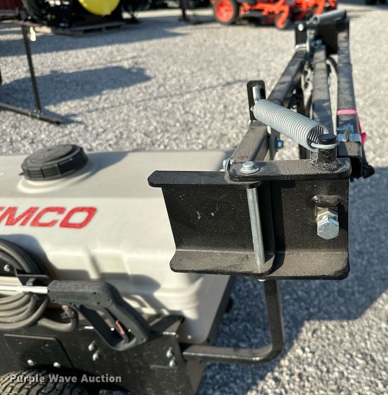 image for item NQ9393 Demco 9464077  turf sprayer