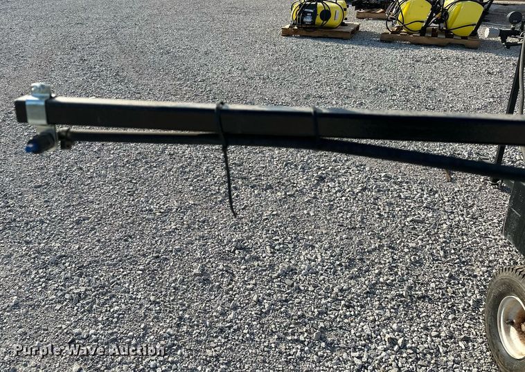 image for item NQ9393 Demco 9464077  turf sprayer