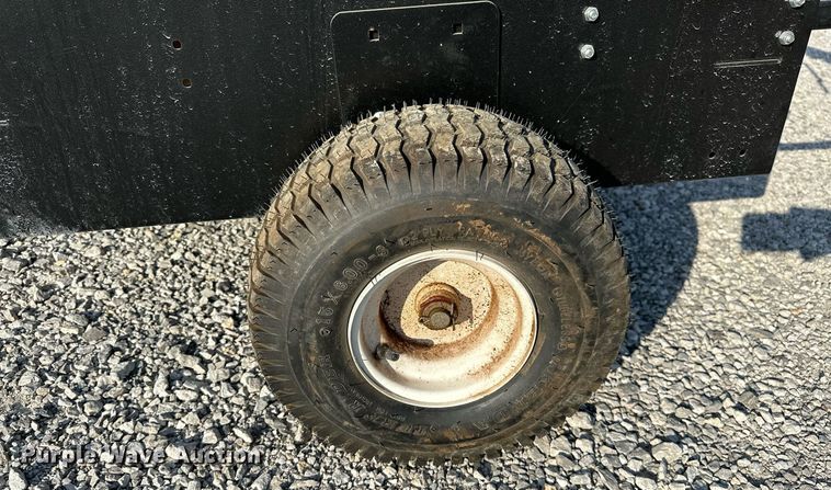 image for item NQ9393 Demco 9464077  turf sprayer