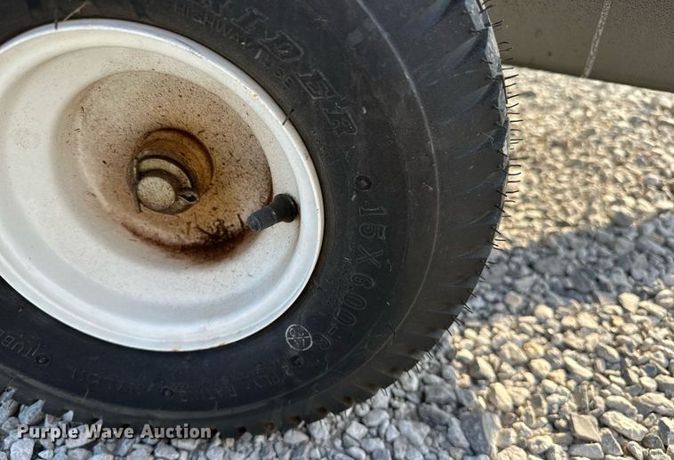 image for item NQ9393 Demco 9464077  turf sprayer