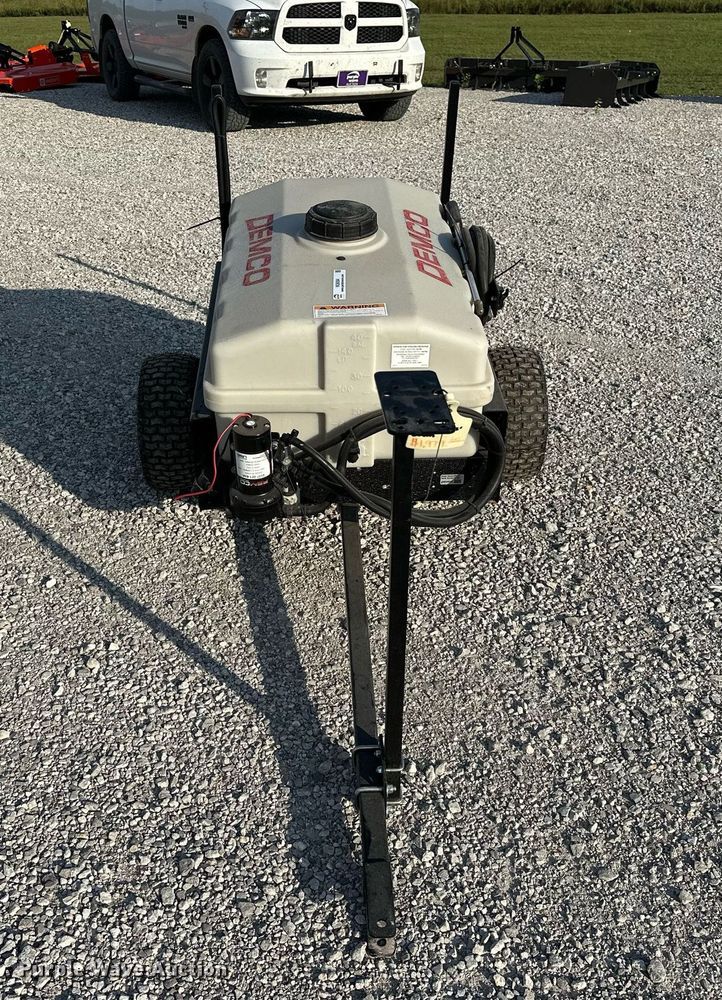 image for item NQ9394 Demco 9464077  turf sprayer