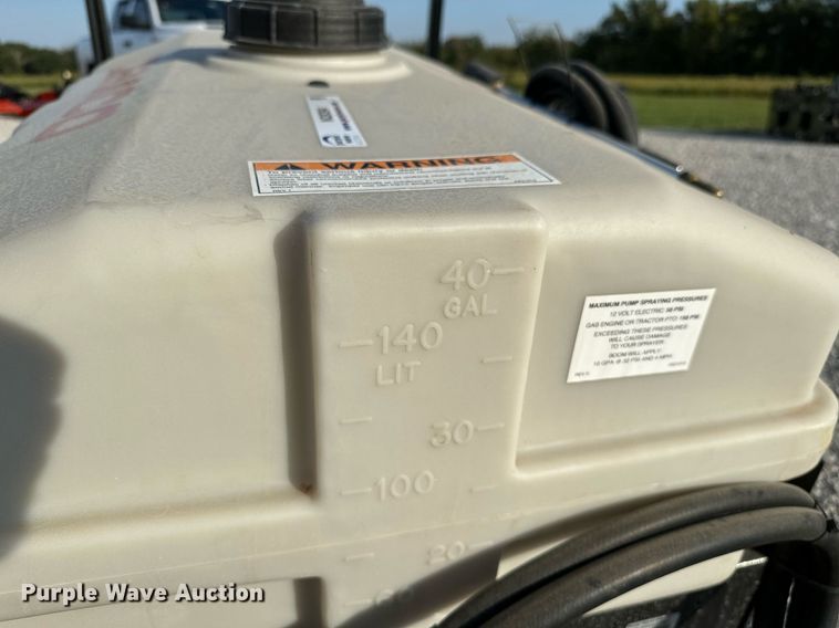 image for item NQ9394 Demco 9464077  turf sprayer