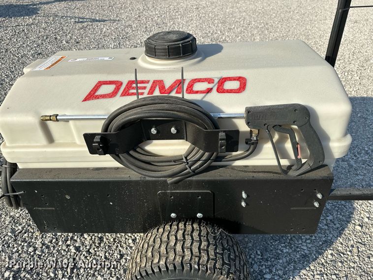 image for item NQ9394 Demco 9464077  turf sprayer