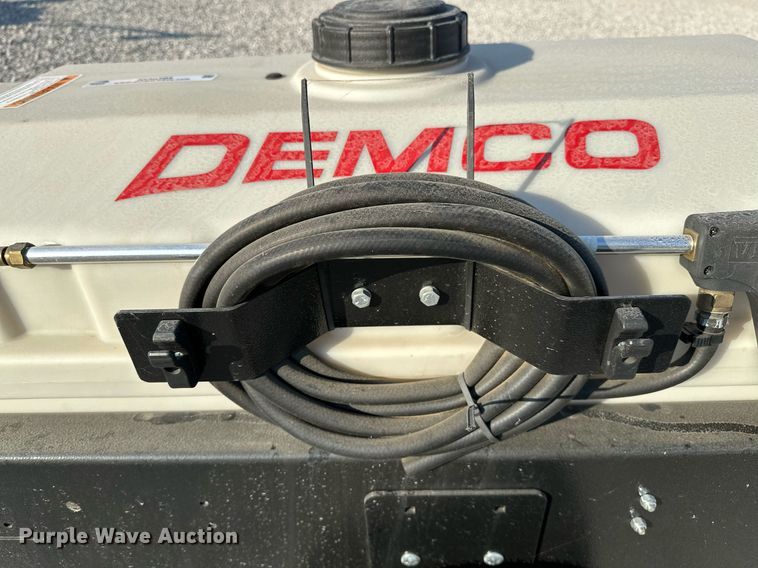 image for item NQ9394 Demco 9464077  turf sprayer