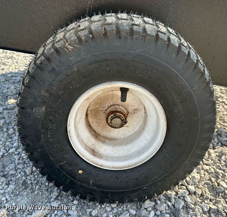 image for item NQ9394 Demco 9464077  turf sprayer