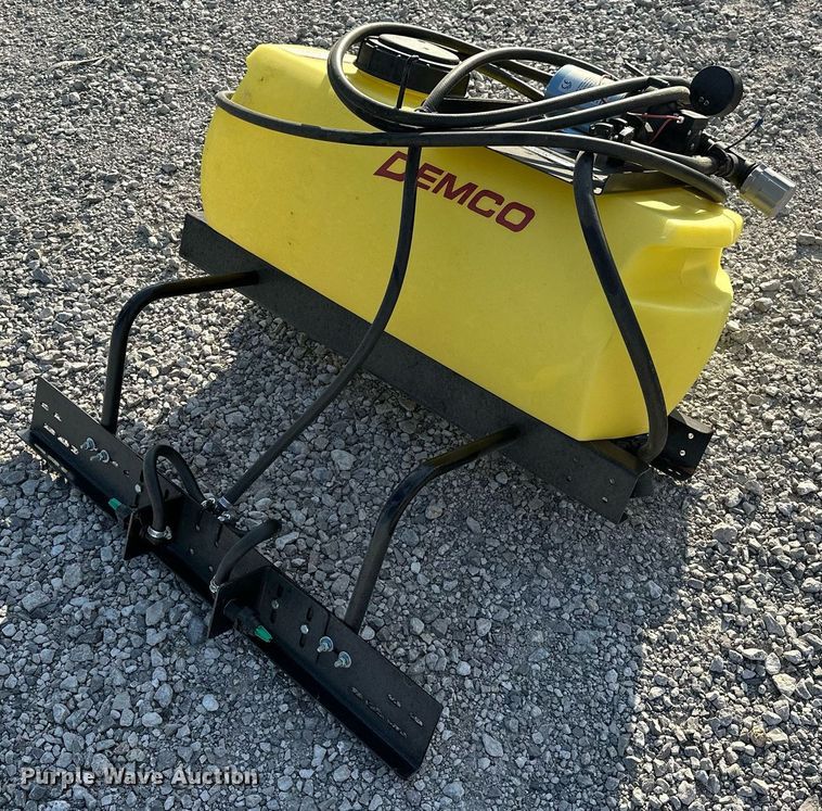 image for item NQ9395 Demco SM314  turf sprayer