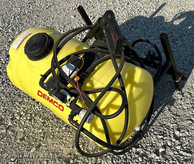 image for item NQ9397 Demco 9464047  turf sprayer