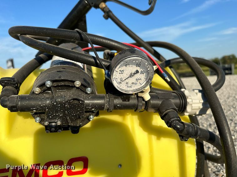 image for item NQ9397 Demco 9464047  turf sprayer