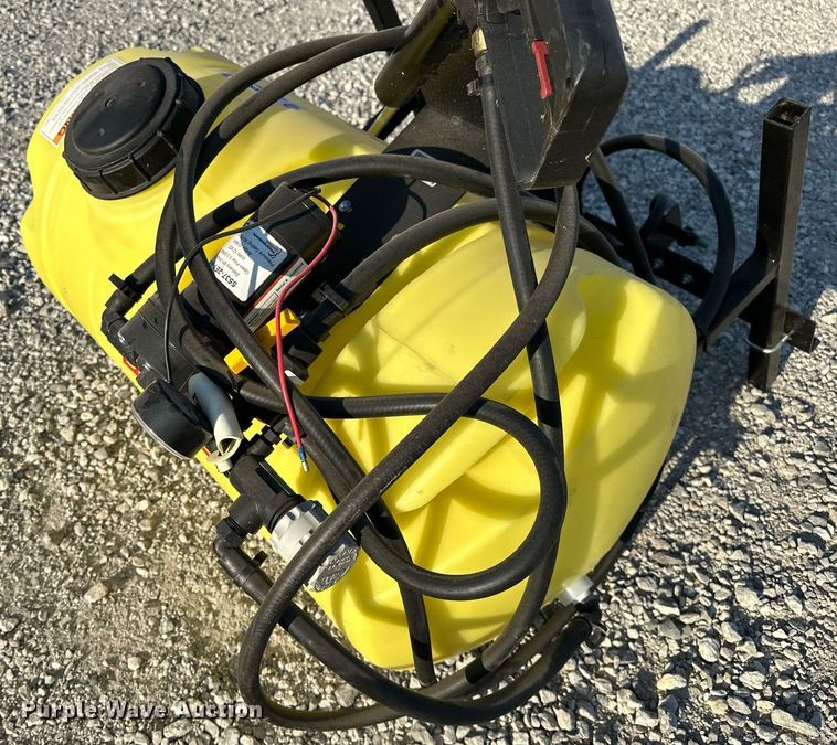 image for item NQ9397 Demco 9464047  turf sprayer