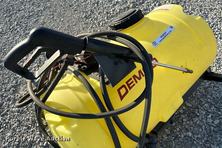 image for item NQ9397 Demco 9464047  turf sprayer