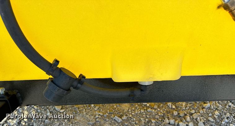 image for item NQ9397 Demco 9464047  turf sprayer