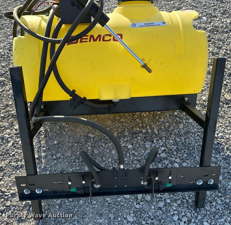image for item NQ9397 Demco 9464047  turf sprayer