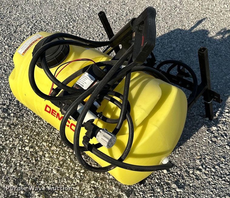 image for item NQ9398 Demco 9464047  turf sprayer