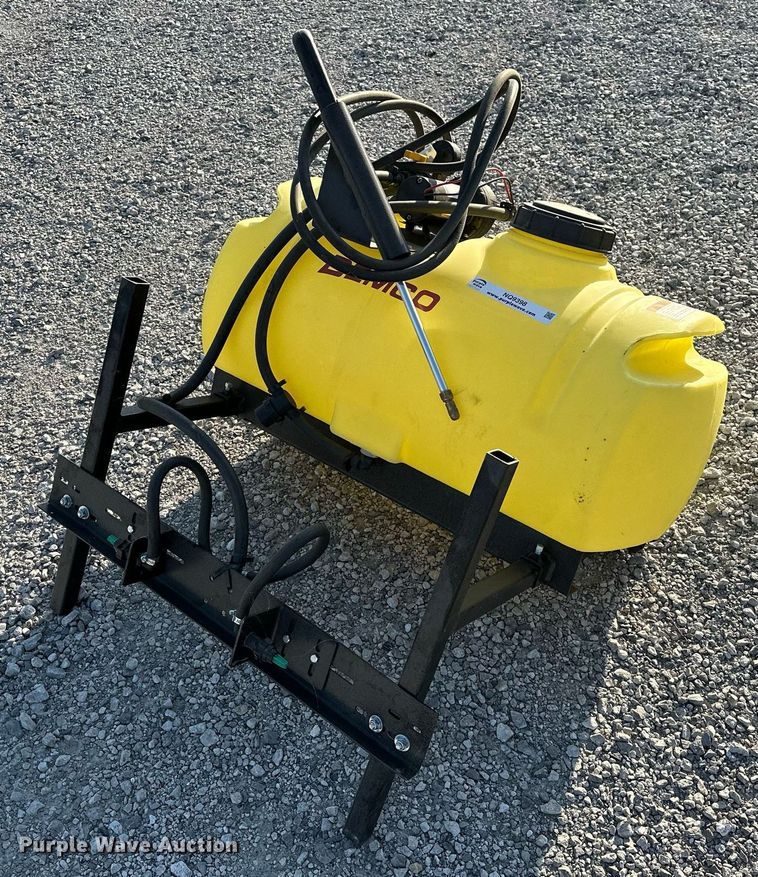 image for item NQ9398 Demco 9464047  turf sprayer