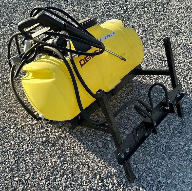 image for item NQ9398 Demco 9464047  turf sprayer
