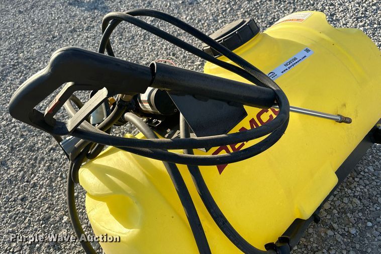 image for item NQ9398 Demco 9464047  turf sprayer
