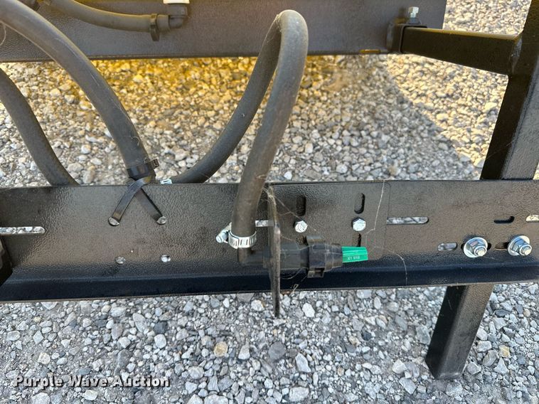 image for item NQ9398 Demco 9464047  turf sprayer