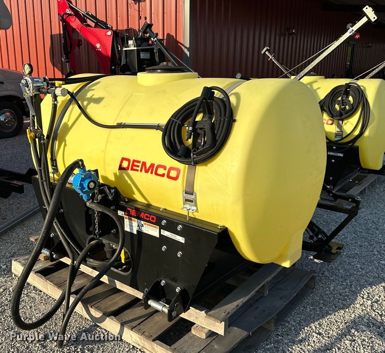 image for item NQ9399 Demco 9416025  turf sprayer