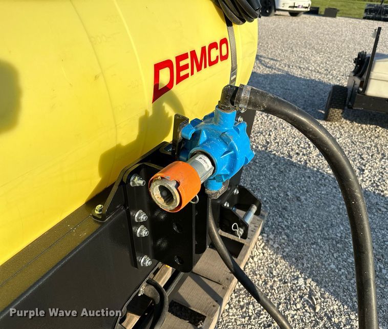 image for item NQ9399 Demco 9416025  turf sprayer