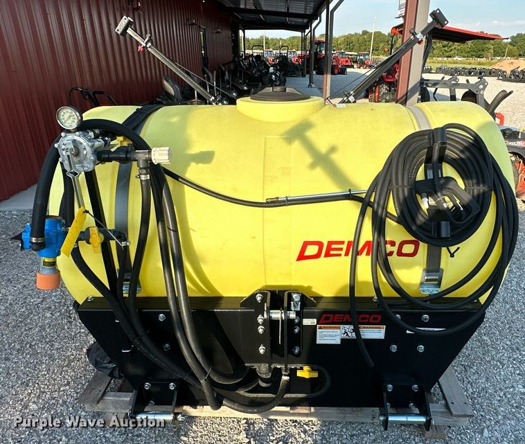 image for item NQ9400 Demco 9416025  turf sprayer