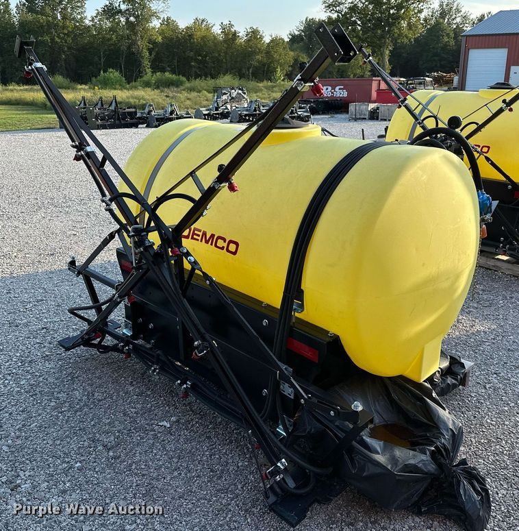 image for item NQ9400 Demco 9416025  turf sprayer