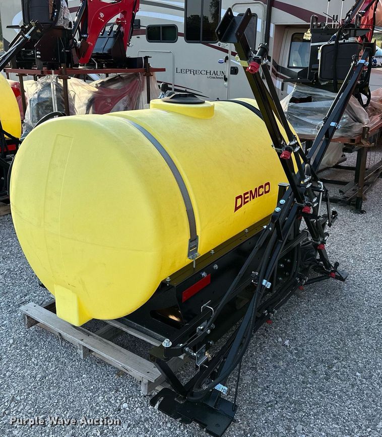image for item NQ9400 Demco 9416025  turf sprayer