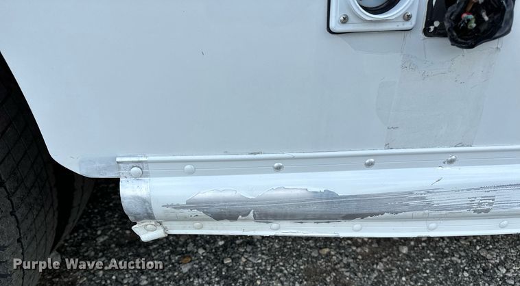 image for item NQ9406 2017 Freightliner MT45  refrigerated delivery truck