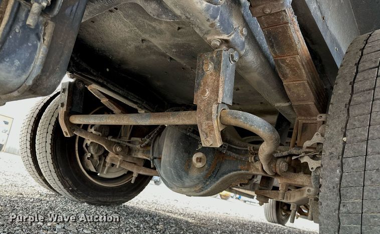 image for item NQ9406 2017 Freightliner MT45  refrigerated delivery truck