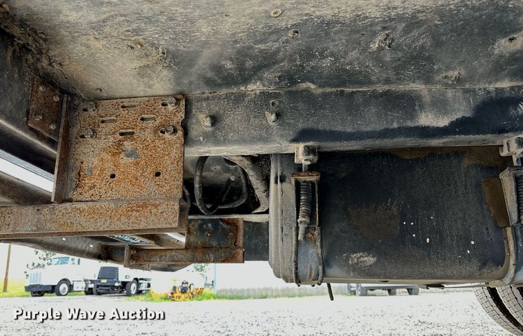 image for item NQ9406 2017 Freightliner MT45  refrigerated delivery truck