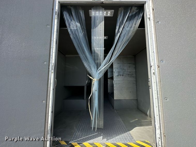 image for item NQ9406 2017 Freightliner MT45  refrigerated delivery truck